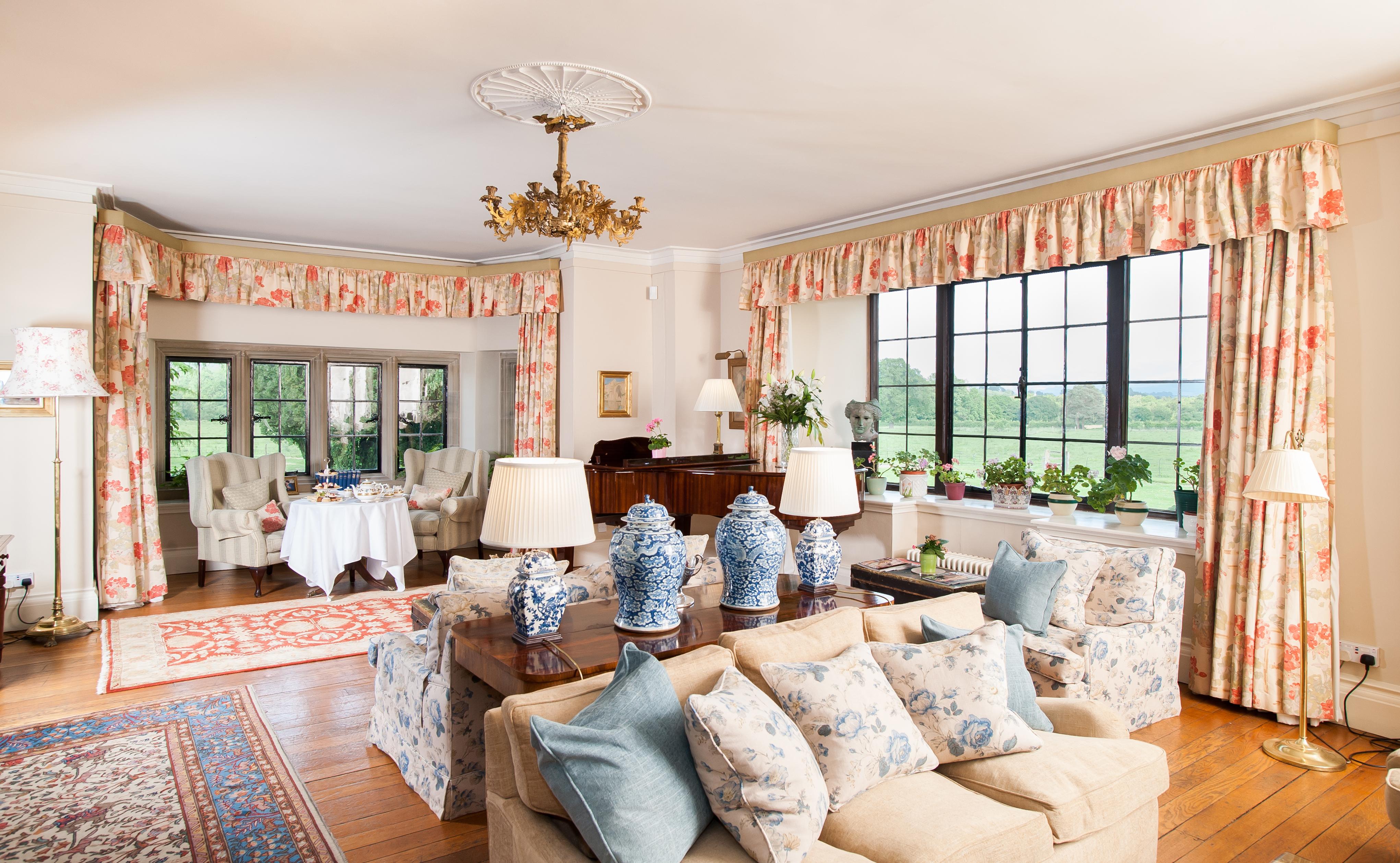 Llangoed Hall Bronllys
